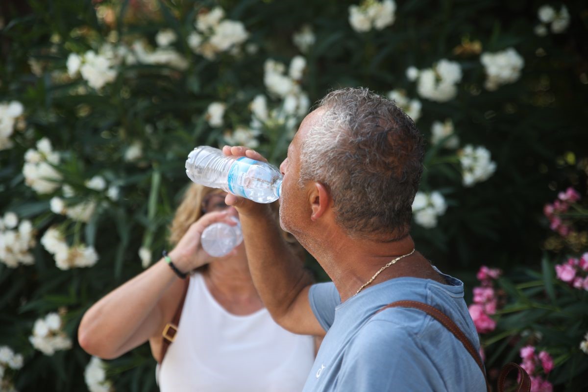 Νέος καύσωνας φέρνει 42αρια